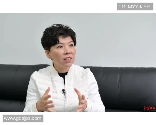 杨军回顾足球生涯的点滴与感悟分享专访