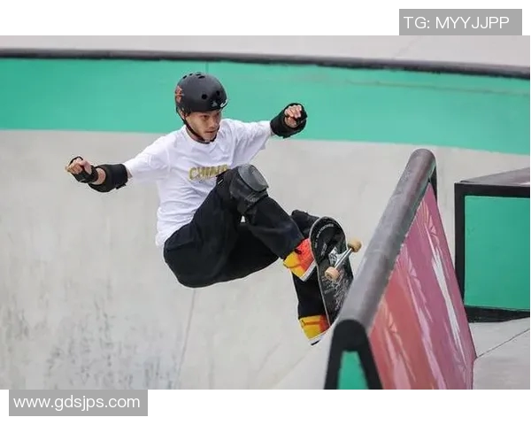 武汉滑板队技术革新引发热议助力滑板运动新风潮